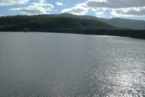 HINZE DAM 2006(002)
